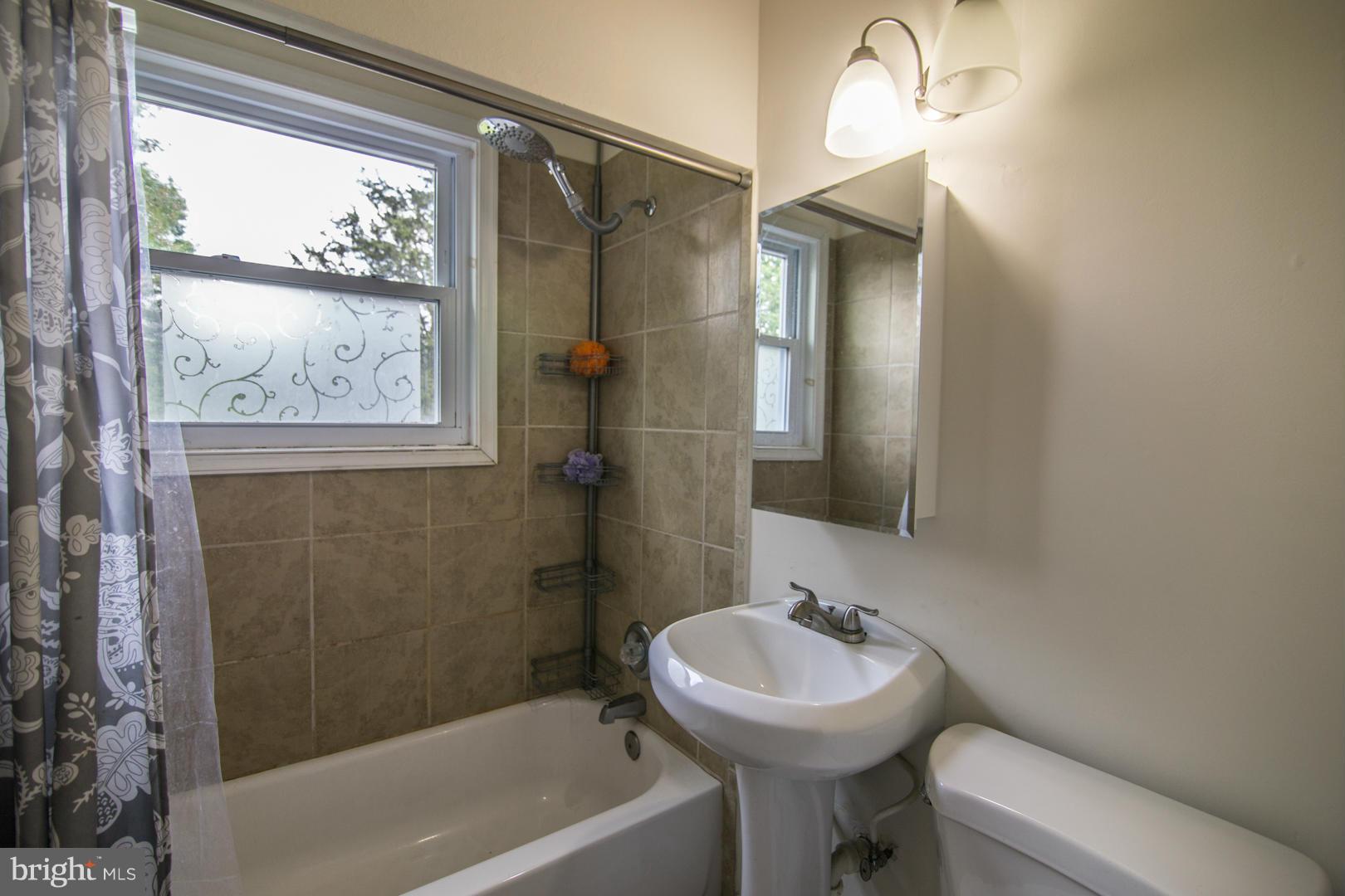 6602 Stanton Road New Carrollton, MD 20784 - Photo 12 of 25 Bath