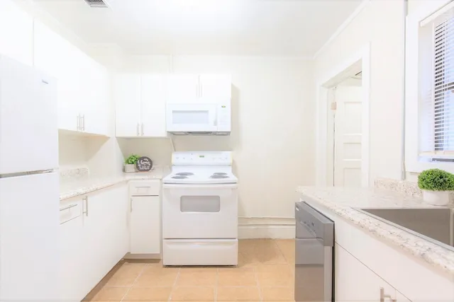 $1,295 | 205 Columbia Drive, Tallahassee, FL 32304