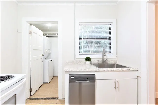 $1,295 | 205 Columbia Drive, Tallahassee, FL 32304