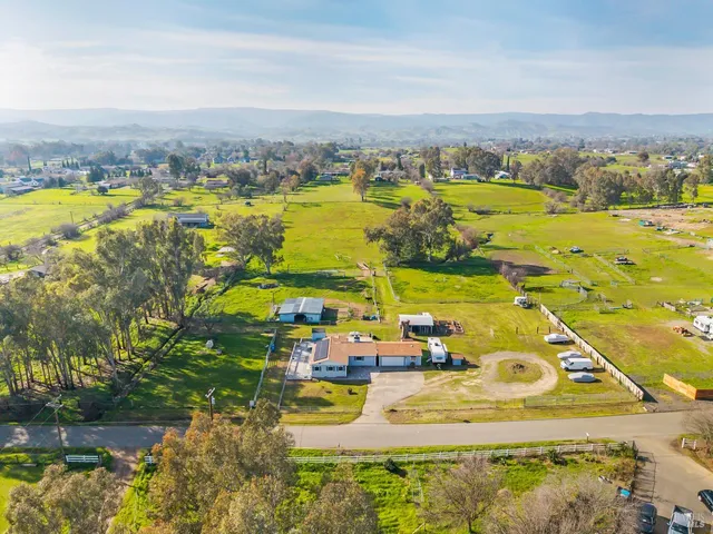 $850,000 | 7461 Putman Road, Vacaville, CA 95688
