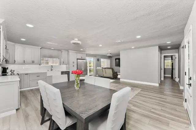 $850,000 | 7461 Putman Road, Vacaville, CA 95688