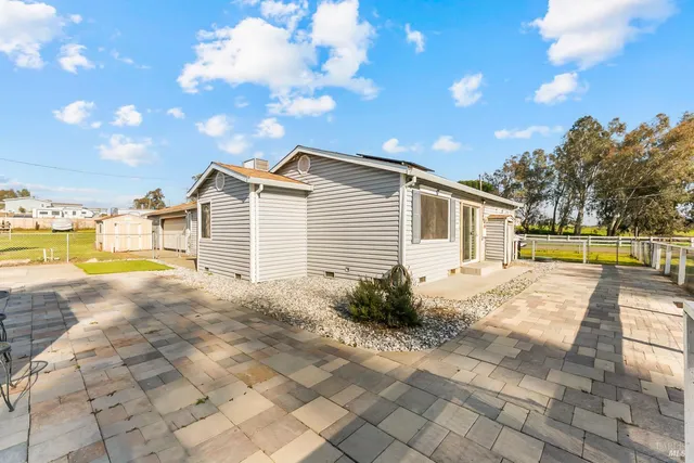 $850,000 | 7461 Putman Road, Vacaville, CA 95688