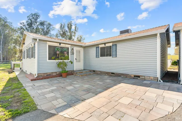 $850,000 | 7461 Putman Road, Vacaville, CA 95688