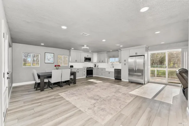 $850,000 | 7461 Putman Road, Vacaville, CA 95688