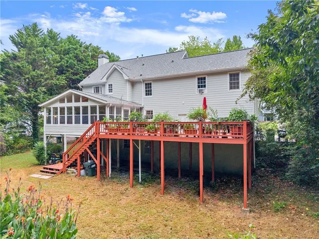 $714,000 | 300 Farm Track, Roswell, GA 30075