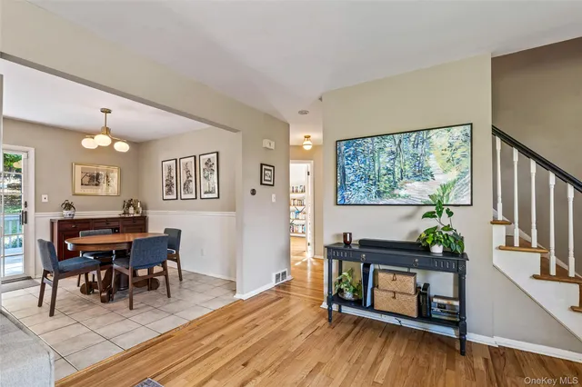 $599,000 | 3 Warwick Gardens Drive, Warwick, NY 10990