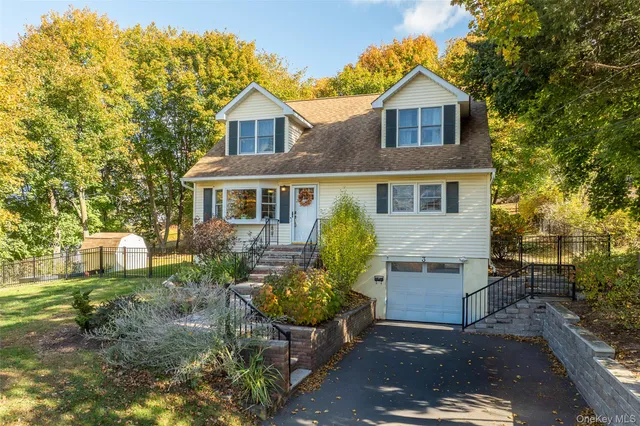 $599,000 | 3 Warwick Gardens Drive, Warwick, NY 10990