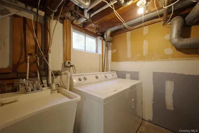 $599,000 | 3 Warwick Gardens Drive, Warwick, NY 10990