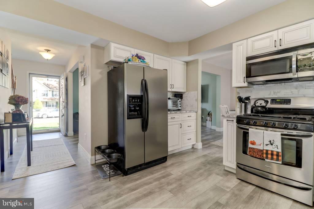 12 Country Club Road Pine Hill, NJ 08021 - Photo 11 of 28 Stainless steel appliances