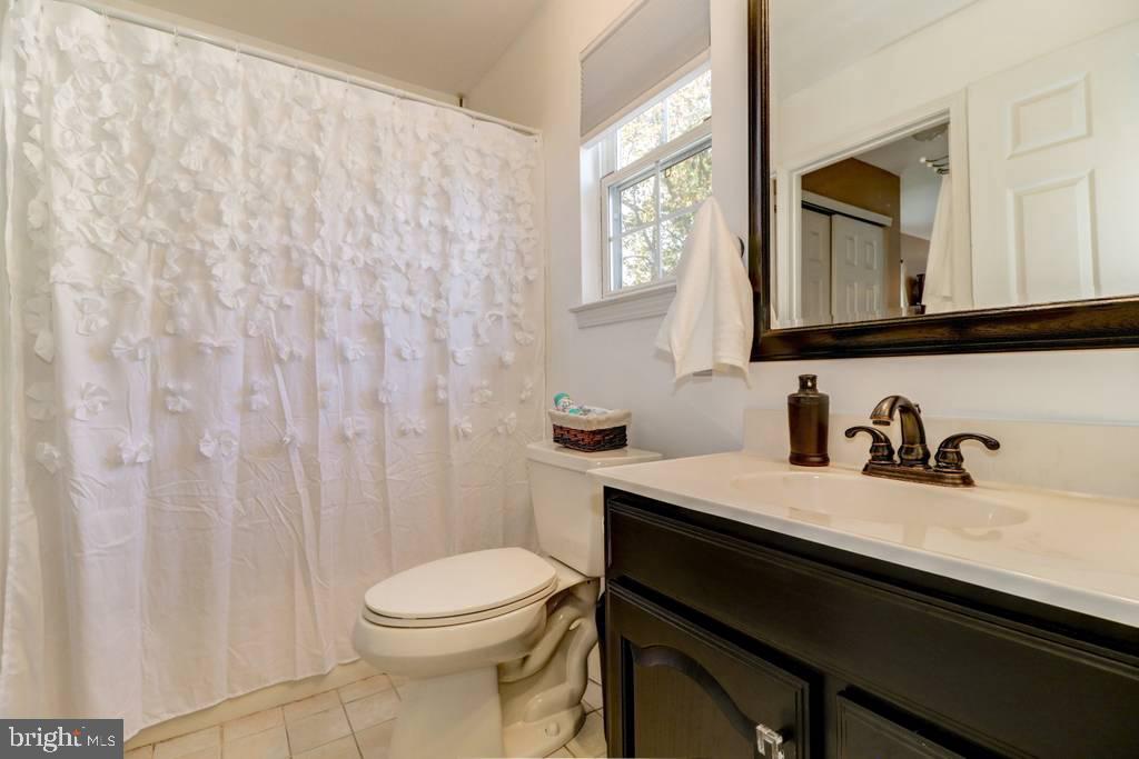 12 Country Club Road Pine Hill, NJ 08021 - Photo 18 of 28 FULL BATH