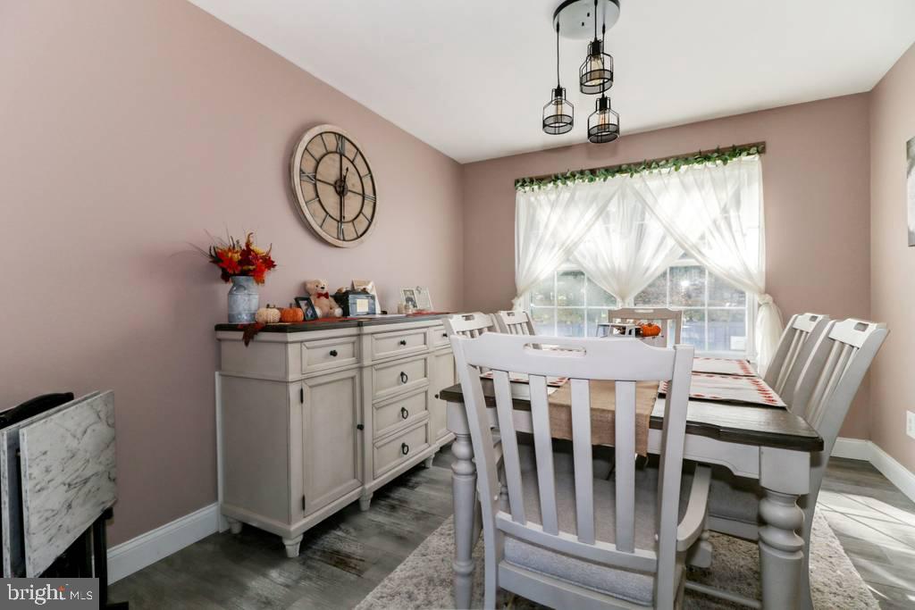 12 Country Club Road Pine Hill, NJ 08021 - Photo 7 of 28 Dining room