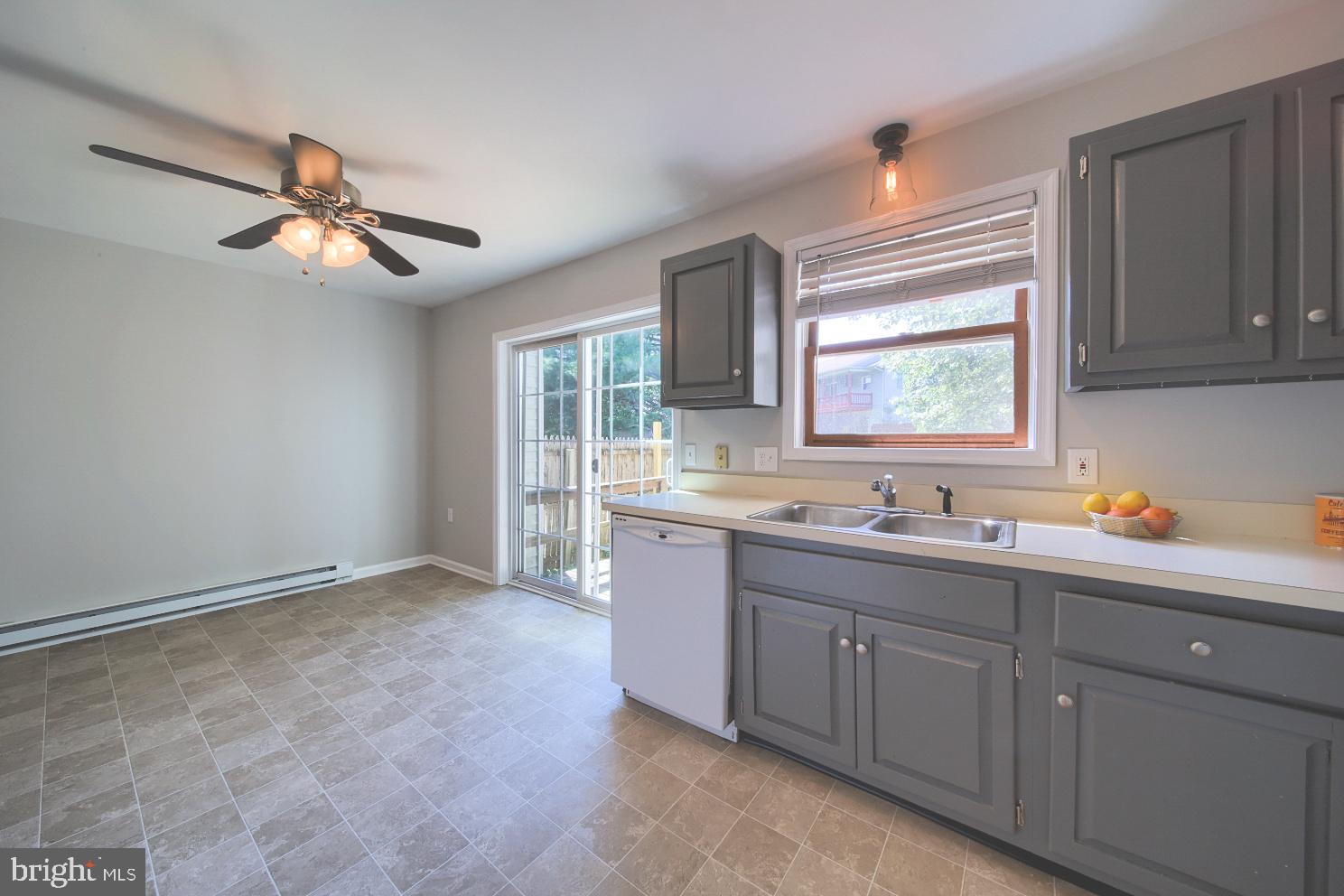 416 Cardinal Road Lititz, PA 17543 - Photo 7 of 16 Kitchen looking into Dining Area