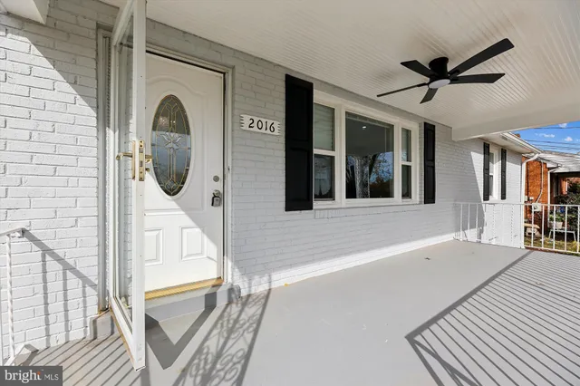 a view of a interior of the house