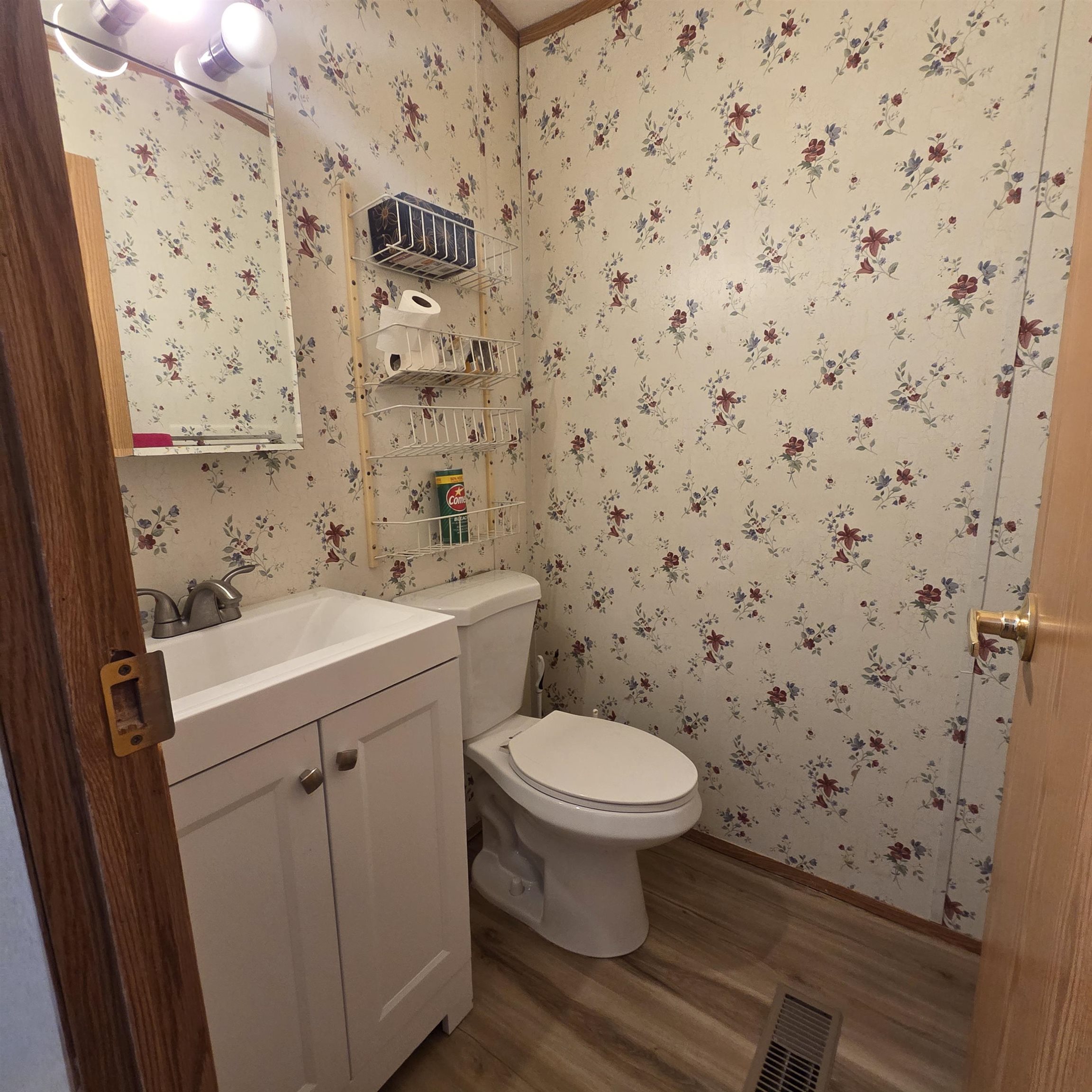 20 Jaffrey Road, Unit 14 Fitzwilliam, NH 03447 - Photo 16 of 22