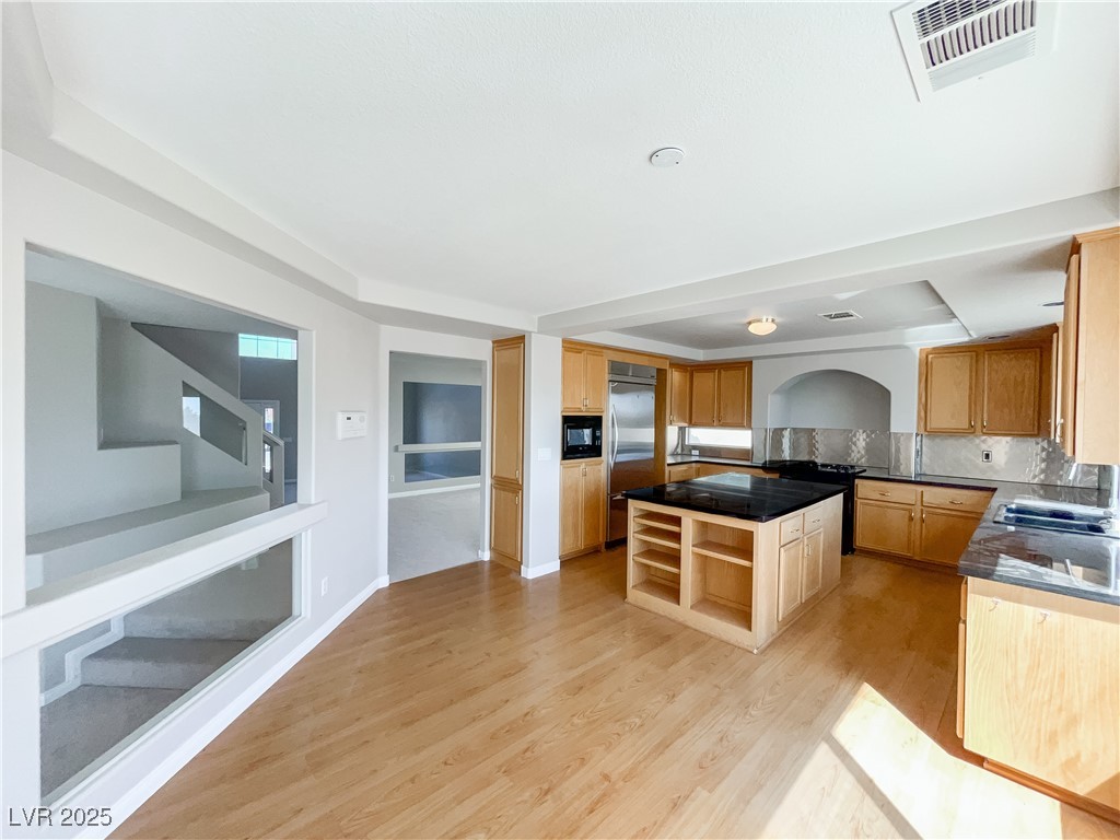 7746 Nautilus Shell Street Las Vegas, NV 89139 - Photo 12 of 64