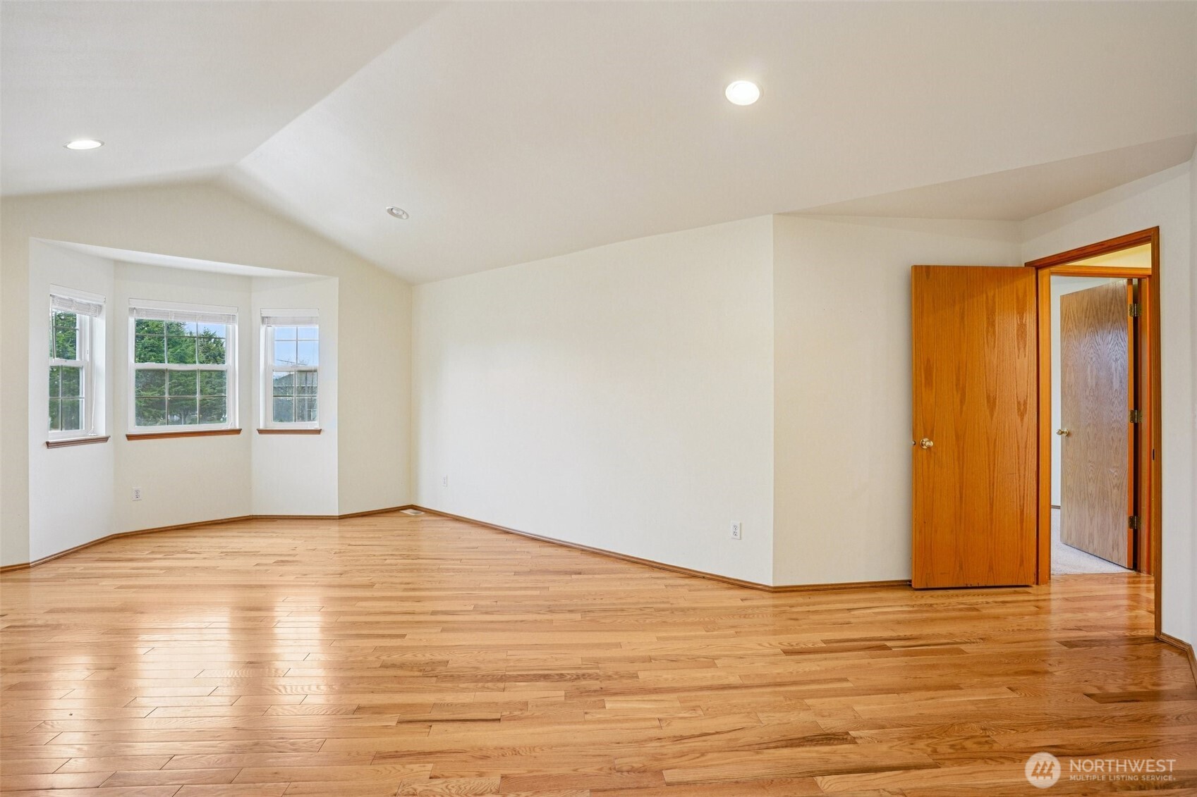 35031 8th Place Southwest Federal Way, WA 98023 - Photo 26 of 36 a view of an empty room with window and wooden floor