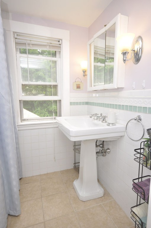 95 Walker Road Swampscott, MA 01907 - Photo 19 of 22 Gallery Image 19