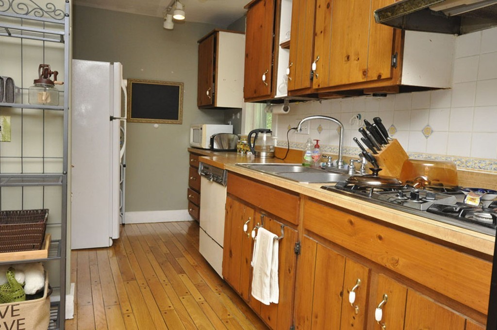 95 Walker Road Swampscott, MA 01907 - Photo 9 of 22 Gallery Image 9