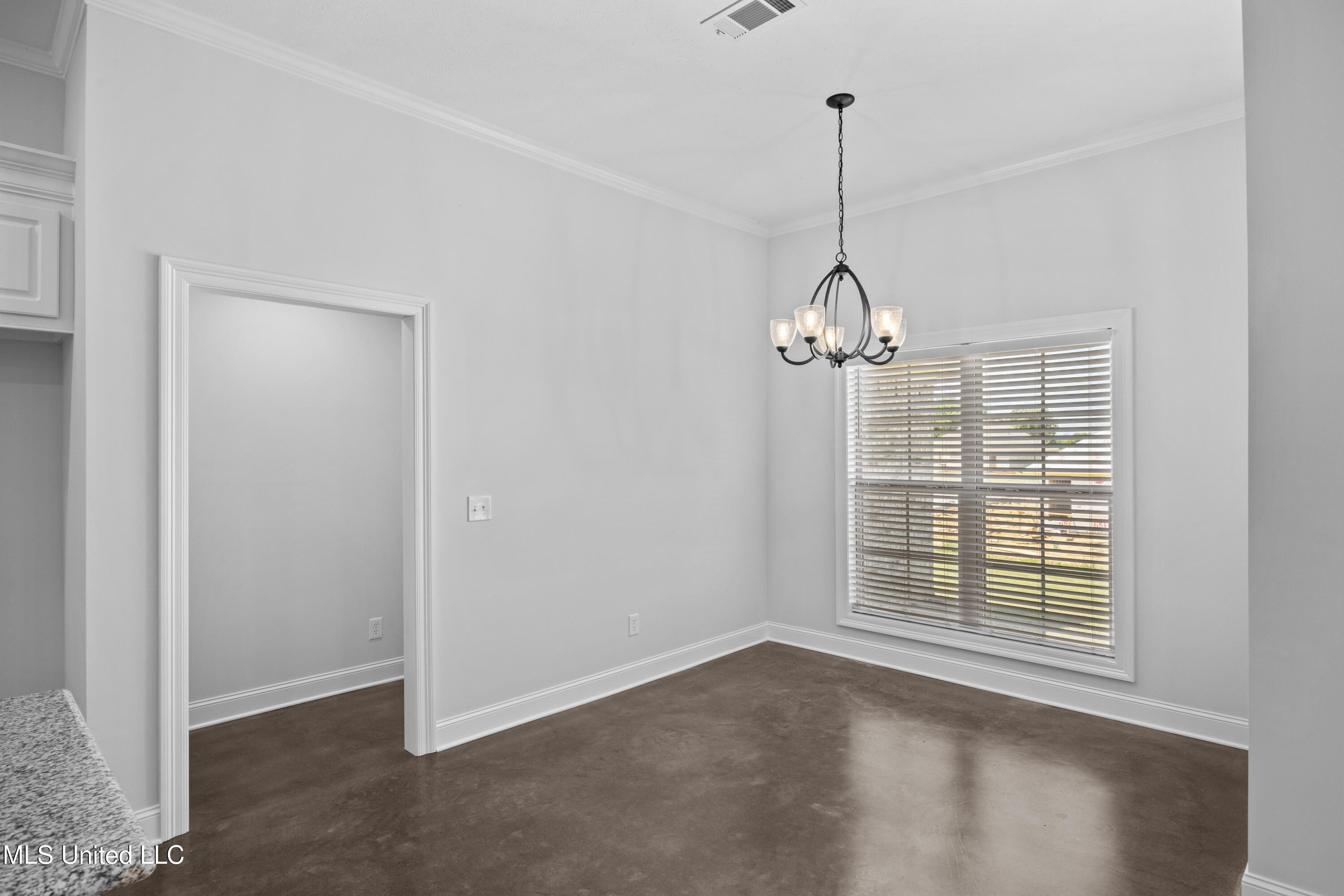 230 Hemingway Circle Canton, MS 39046 - Photo 12 of 22 EOSR9236