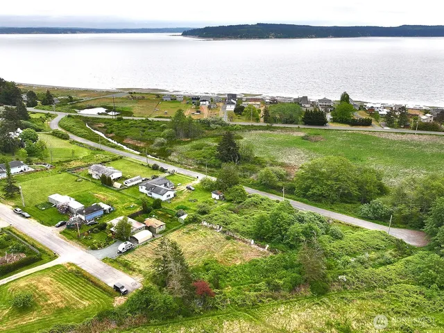 $57,500 | 0 East Farmington Drive, Greenbank, WA 98253