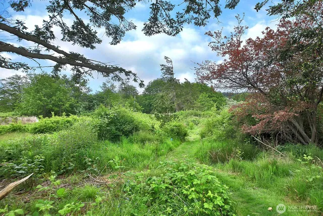 $57,500 | 0 East Farmington Drive, Greenbank, WA 98253