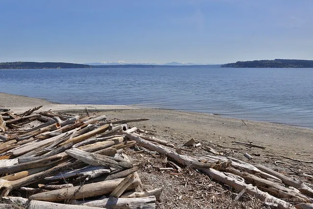 $57,500 | 0 East Farmington Drive, Greenbank, WA 98253