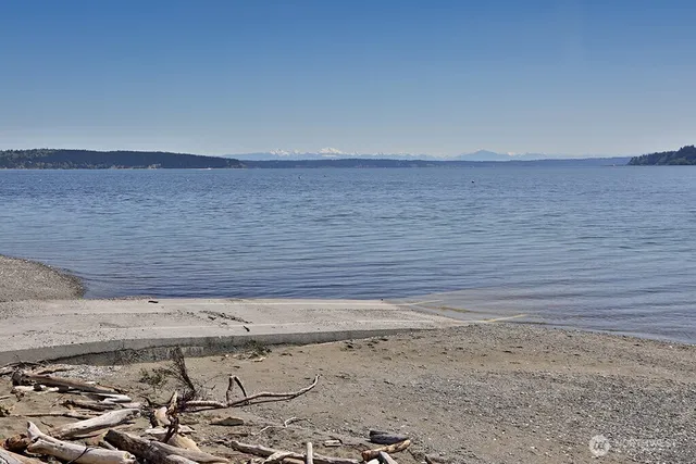 $57,500 | 0 East Farmington Drive, Greenbank, WA 98253