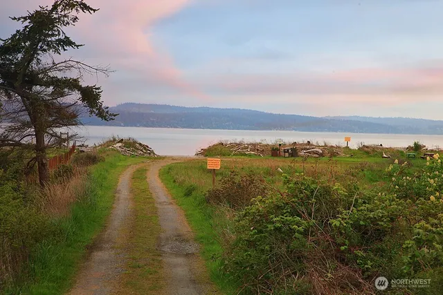 $57,500 | 0 East Farmington Drive, Greenbank, WA 98253