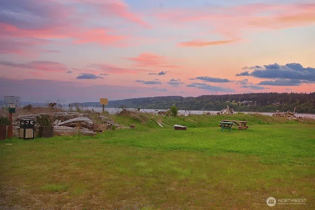 $57,500 | 0 East Farmington Drive, Greenbank, WA 98253