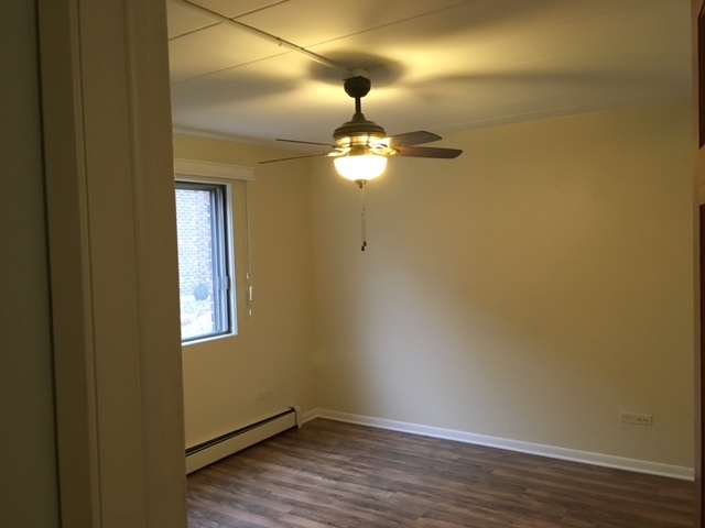 454 Spring Road, Unit 6 Elmhurst, IL 60126 - Photo 9 of 11