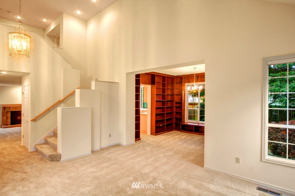 19640 88th Place Northeast Bothell, WA 98011 - Photo 5 of 15 en view interior of the house