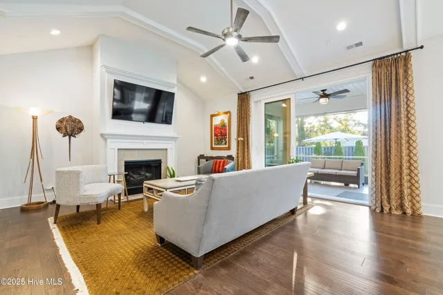 $610,000 | 909 Oyster Pointe Drive, Sunset Beach, NC 28468