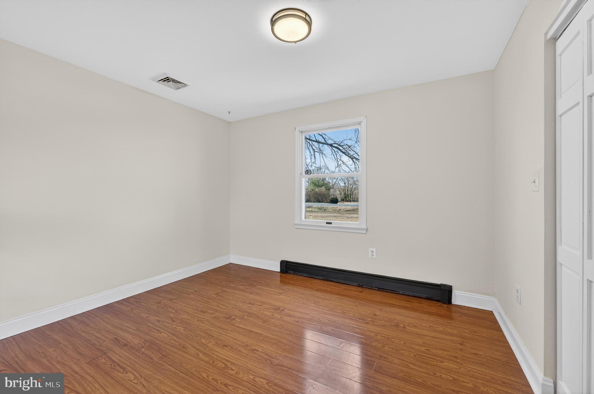 27 Reeves Station Road Medford, NJ 08055 - Photo 11 of 20