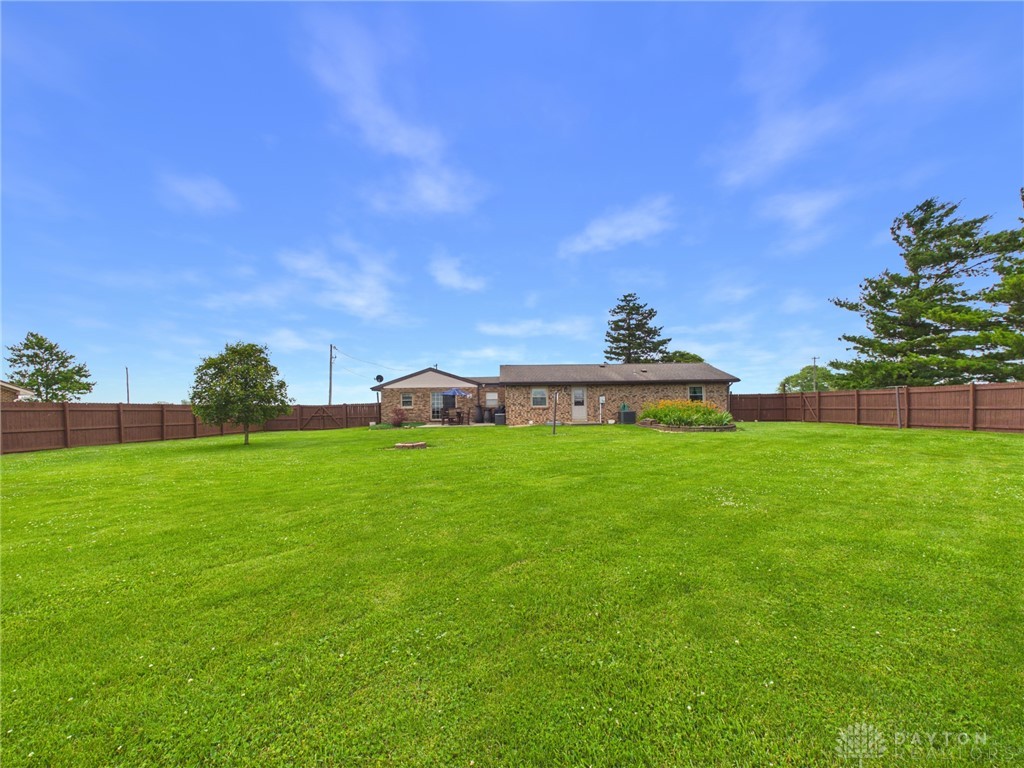 4633 Burkholder Road Greenville, OH 45331 - Photo 5 of 33