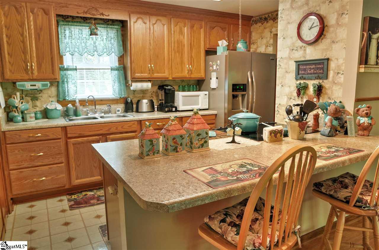 119 Rockcrest Ridge Cleveland, SC 29635 - Photo 14 of 36