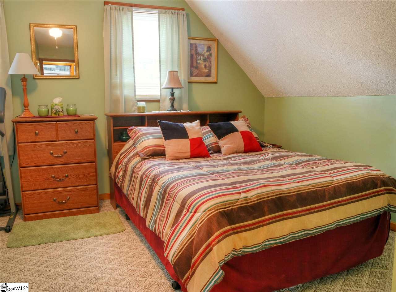 119 Rockcrest Ridge Cleveland, SC 29635 - Photo 28 of 36