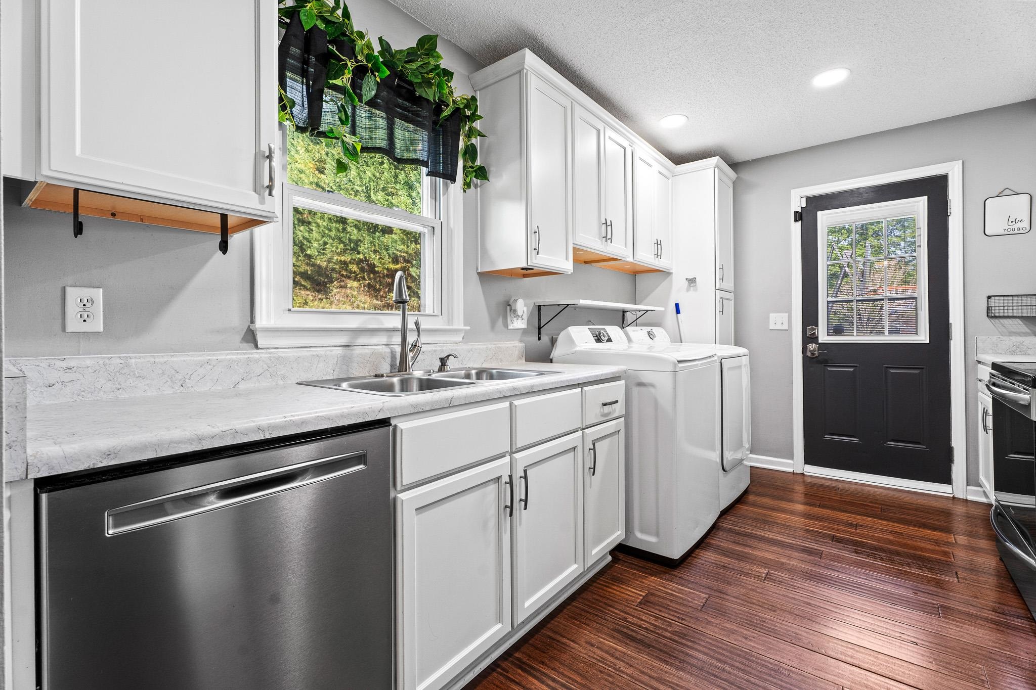30 Parsons Road Woodruff, SC 29388 - Photo 3 of 19 Gallery Image 3