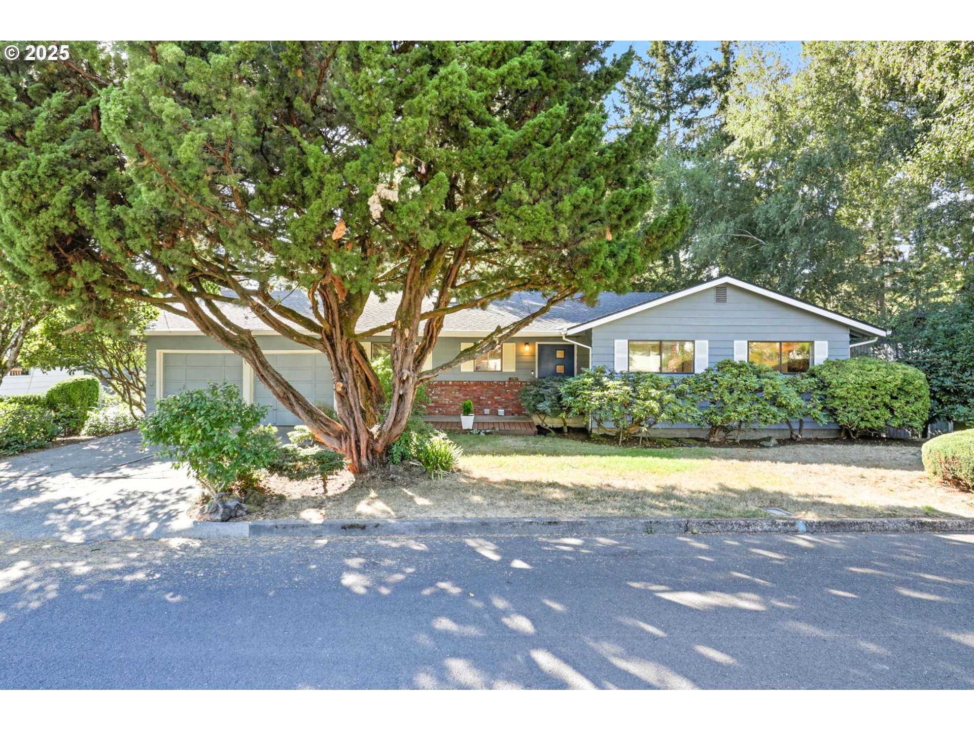 6821 Southwest Raleighwood Way Portland, OR 97225 - Photo 1 of 46 Gallery Image 1