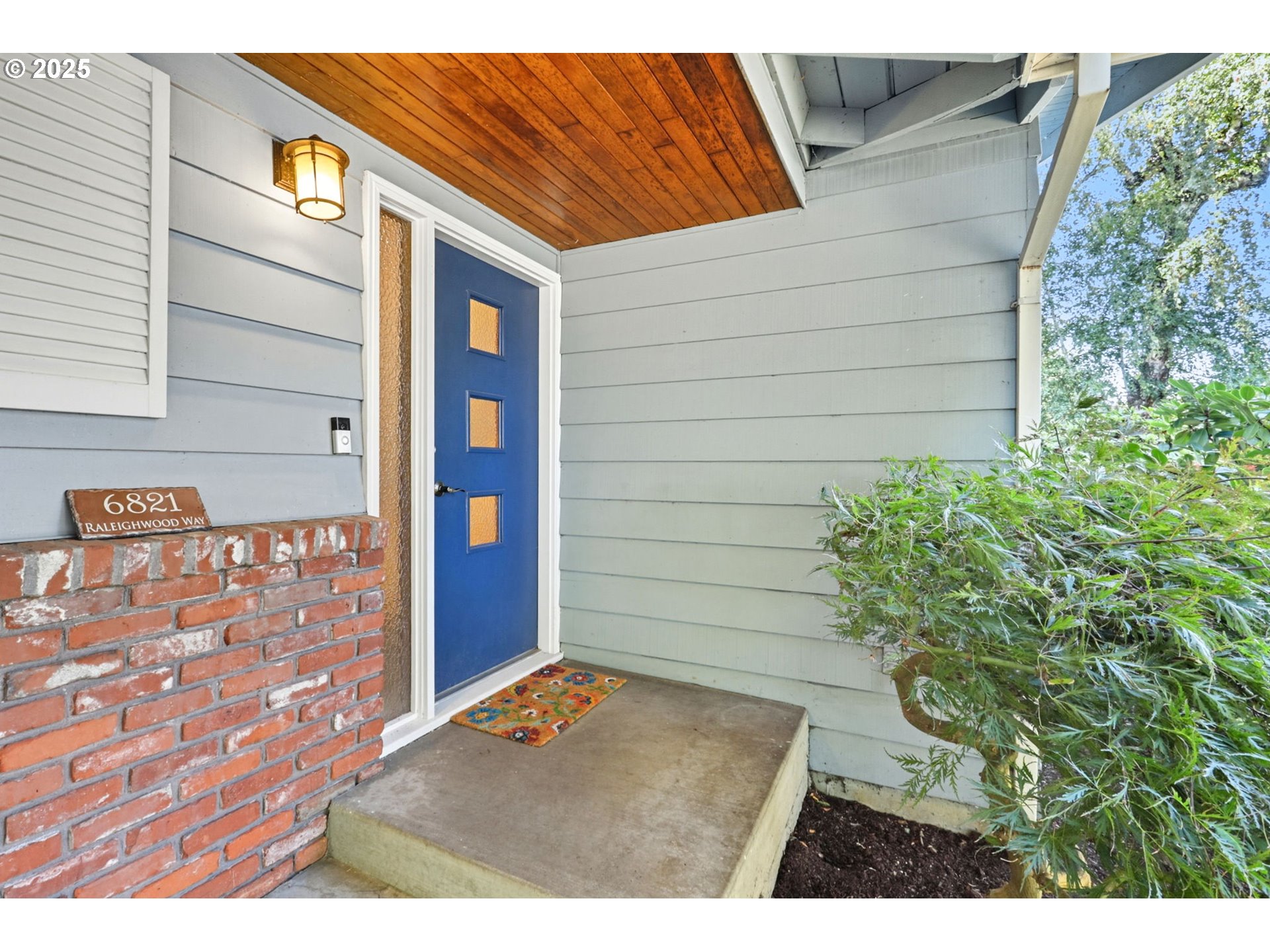 6821 Southwest Raleighwood Way Portland, OR 97225 - Photo 3 of 46 Gallery Image 3