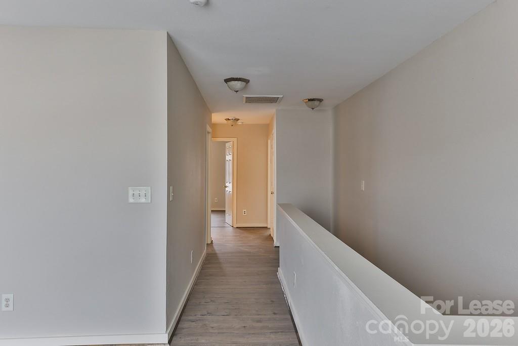 8946 Chalkstone Road Charlotte, NC 28216 - Photo 27 of 37
