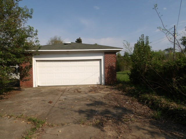 6440 Dinkins Mill Road Rembert, SC 29128 - Photo 6 of 38