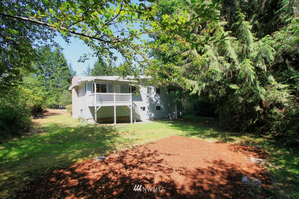 1340 Southwest Berry Lake Road Port Orchard, WA 98367 - Photo 21 of 24 Gallery Image 21