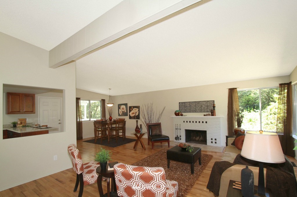 1340 Southwest Berry Lake Road Port Orchard, WA 98367 - Photo 4 of 24 Gallery Image 4