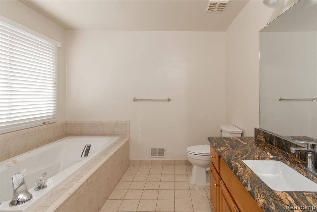 880 Michelson Road Rochester Hills, MI 48307 - Photo 19 of 40