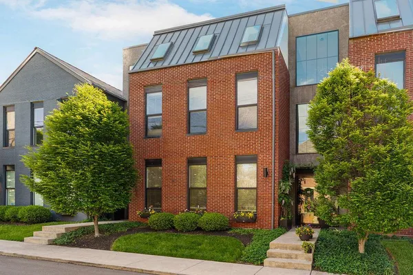 $899,000 | 602 Lathrop Street, Unit 7, Columbus, OH 43206