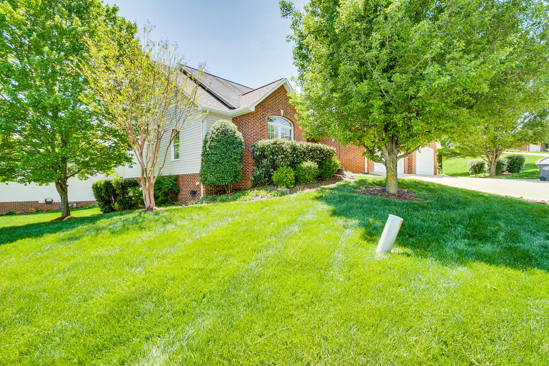 4120 Cooks Point Kingsport, TN 37664 - Photo 2 of 35 002