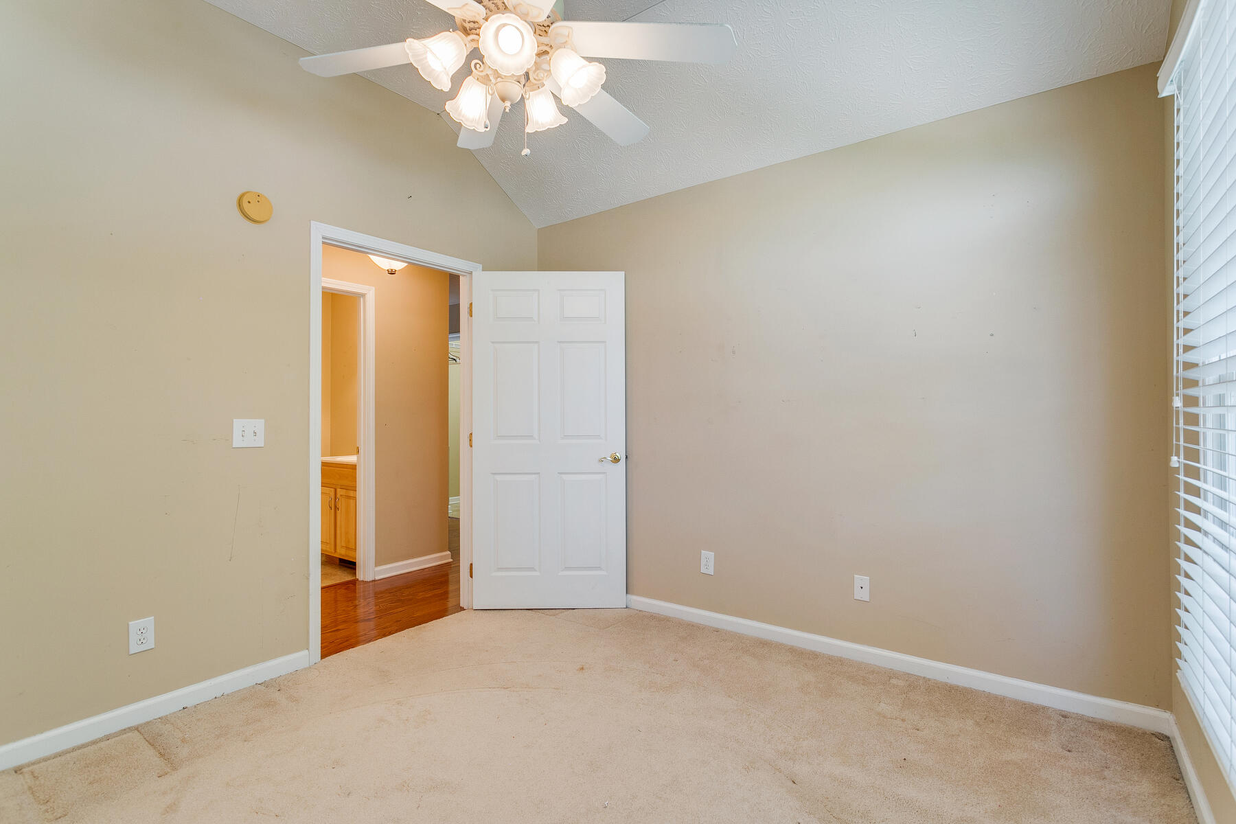 4120 Cooks Point Kingsport, TN 37664 - Photo 27 of 35 022