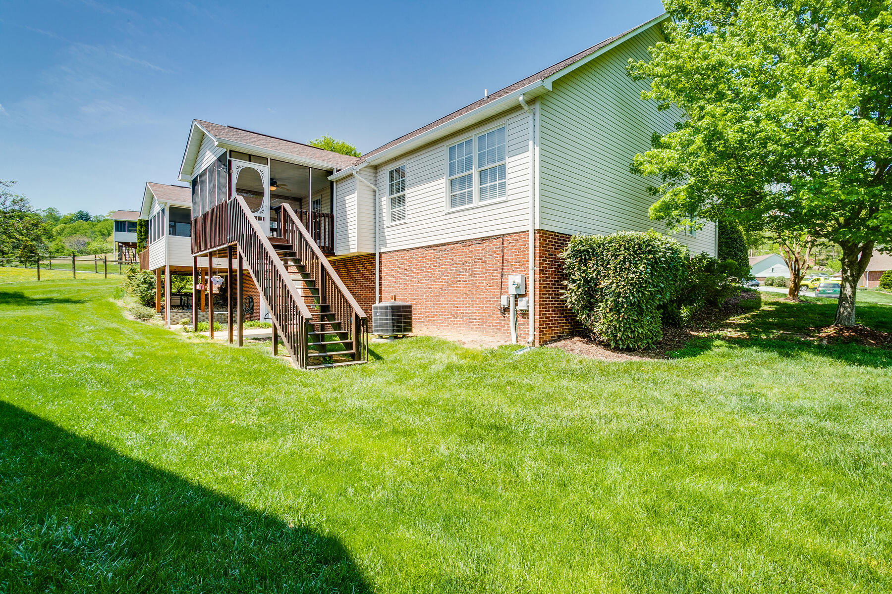 4120 Cooks Point Kingsport, TN 37664 - Photo 6 of 35 033