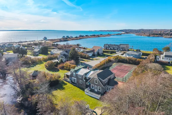 $4,500,000 | 15 Hedge Lane, Falmouth, MA 02540