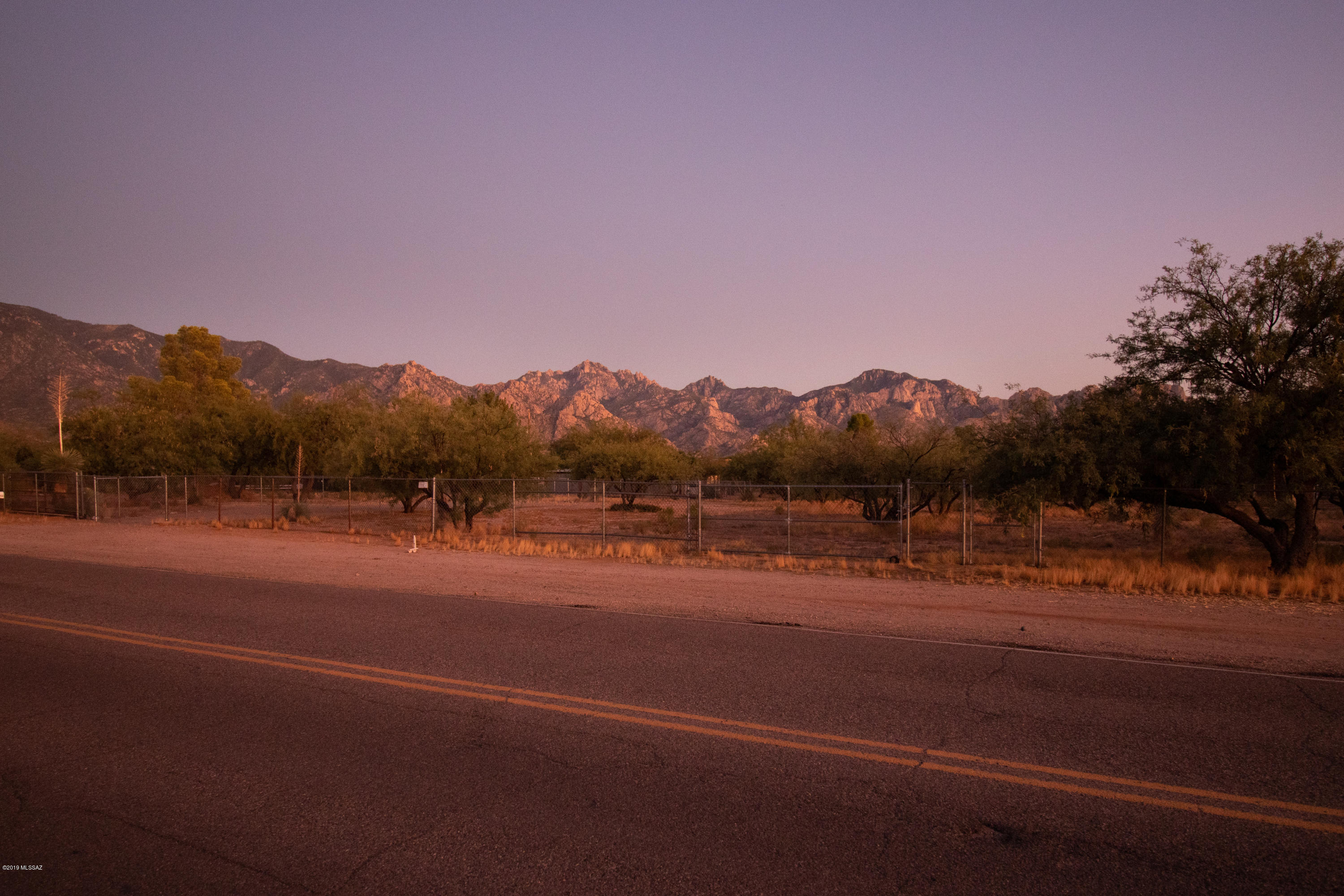 3950 East Wilds Road Tucson, AZ 85739 - Photo 1 of 15